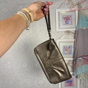 vintage coach metallic wristlet